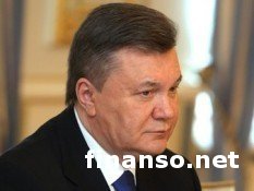 В. Янукович требует от Кабмина единых тарифов на коммуналку по всей Украине