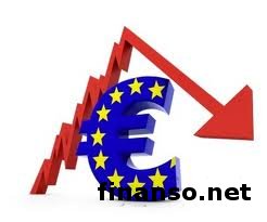 Вчерашние прогнозы сбылись, и евро упал против гривны. Что дальше - мнения экспертов