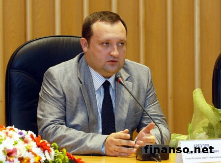 Арбузов заявил, что не видит угрозы стабильности гривны