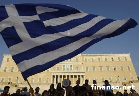 В течение двух лет в бюджете Греции может образоваться "дыра" - эксперты