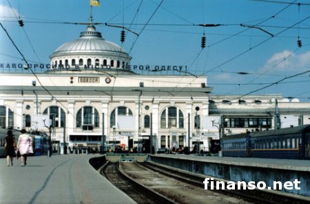 Одесская железная дорога одолжила у России 200 млн. гривен