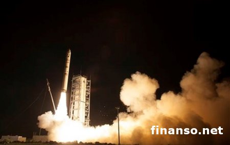 С космодрома в США стартовала ракета "Минотавр" с 29 военными спутниками
